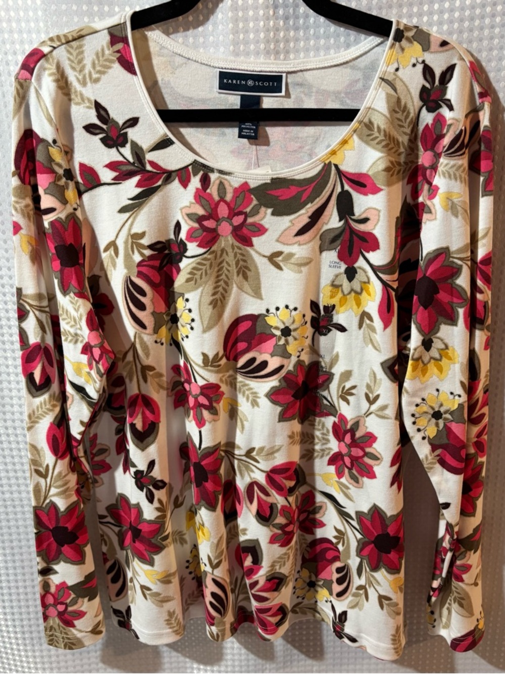 NWT Karen Scott XL Floral Long Sleeve Scoop Neck Top Cream Pink & Yellow Flowers